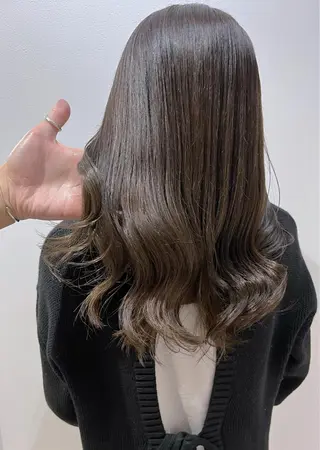 セミロング 縮毛矯正×髪質改善 店長　DAITOのヘアスタイル