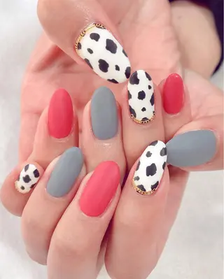 ネイル 東 千夏のネイルデザイン