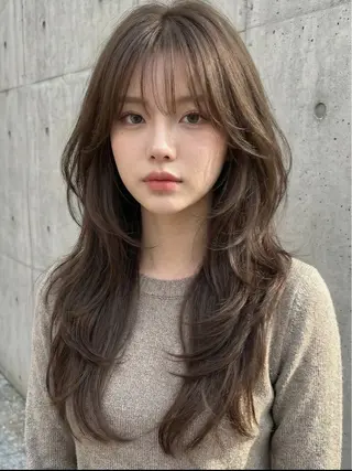 セミロング カラー 谷口 琉希のヘアスタイル
