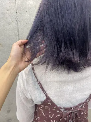 ミディアム カラー オリーブ/アッシュ やわらか透明感カラーのヘアスタイル