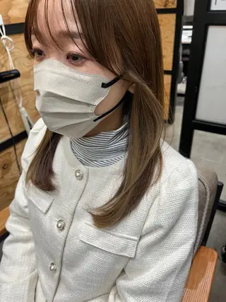 セミロング カラー 久木原 ゆりのヘアスタイル