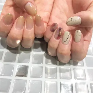 ネイル earth甲府昭和店 西村香穂のネイルデザイン