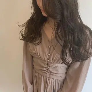 ロング カラー 鈴木 まりやのヘアスタイル