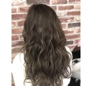 カラー hairsolon Geminiのヘアスタイル