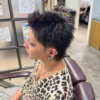 ショート メンズ 梅本 淑人のヘアスタイル