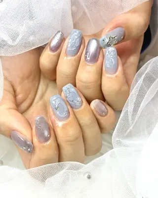 ネイル Maggie ✴︎Aliceのネイルデザイン