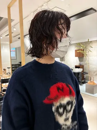 ショート カラー パーマ Yui⭐️ 透け感カラーのヘアスタイル
