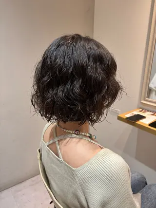 ショート パーマ 江副 朱星のヘアスタイル