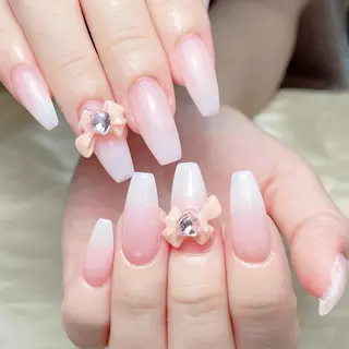 ネイル 🦋チップ長さだし 専門店🦋のネイルデザイン