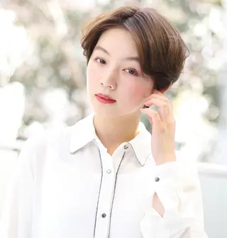 ショート カラー 黒崎 勝巳のヘアスタイル