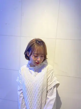 ミディアム newi銀座オオクラ ホユギのヘアスタイル