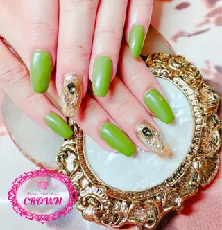 ネイル CROWN プライベートサロンのネイルデザイン