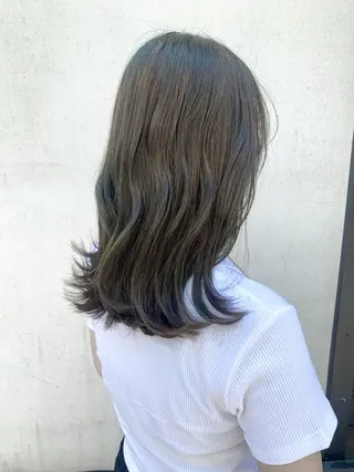 ミディアム カラー ヘアアレンジ yuka .のヘアスタイル