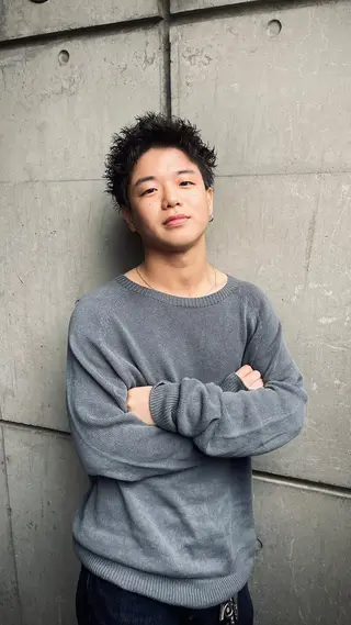 ショート ARISA︎ メンズハイトーンのヘアスタイル