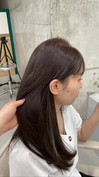 カラー 堀 愛希子のヘアスタイル
