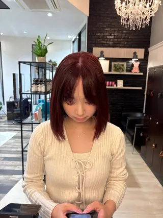 カラー AKIHO 暖色カラーのヘアスタイル