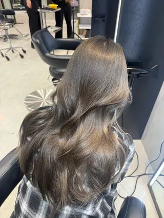 カラー 本場韓国ヘア特化 아이비/Aibiのヘアスタイル