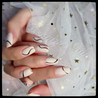 ネイル Moonstone Salonのネイルデザイン