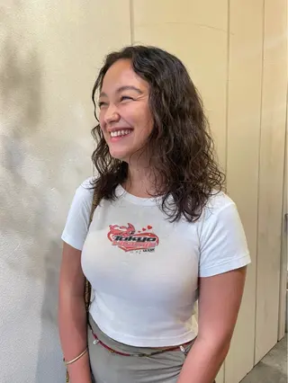 パーマ 狩野 羅夢のヘアスタイル