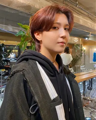 ショート カラー 竹内 柚子のヘアスタイル