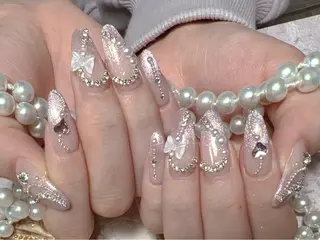 ネイル MoaNail🫶 Yoshiのネイルデザイン