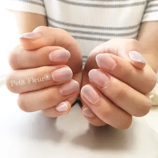 ネイル Petit Fleur所属・青柳 亜梨奈のマツエク・マツパデザイン