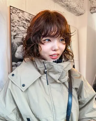 ミディアム カラー パーマ レイヤー/パーマ /ウルフ/nabeのヘアスタイル