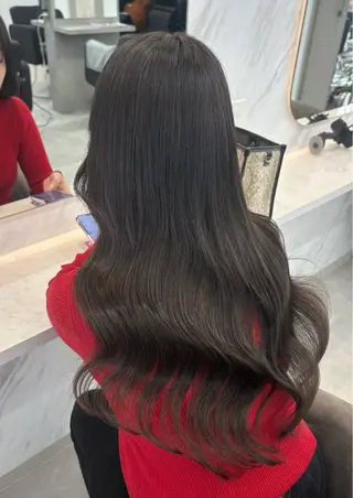 ロング Lapis所属・韓国レイヤーカット/ AIRIのヘアスタイル