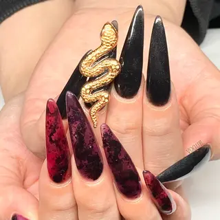 ネイル VOGUE ×SWANのネイルデザイン