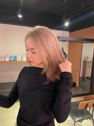 ミディアム たかはし はるかのヘアスタイル