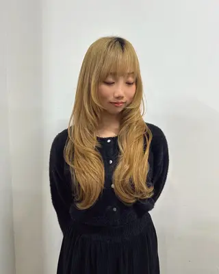 ロング 【韓国レイヤー特化 ハッシュカット】のヘアスタイル