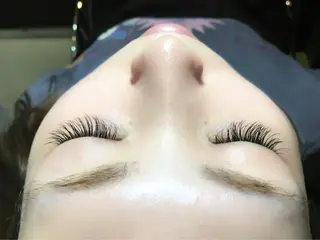 マツエク・マツパ 岩井 亜季菜のマツエク・マツパデザイン