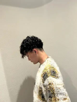 パーマ メンズ レイヤー/ブリーチ/ 渋谷/ルル🌿のヘアスタイル
