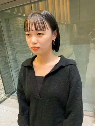 ショート カラー パーマ ヘアアレンジ デザインカラー/ボブ ブリーチカラー/ユリのヘアスタイル