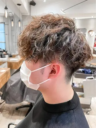 ショート パーマ メンズ 新宿メンズ専門 モテ清潔感パーマ特化のヘアスタイル