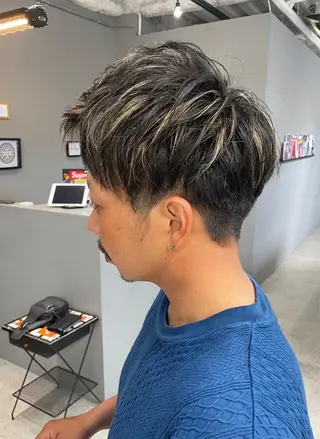 カラー メンズ メンズ専門サロン wokeのヘアスタイル