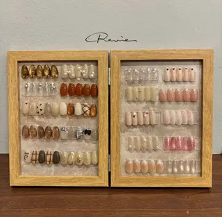 ネイル revie 神戸店のネイルデザイン