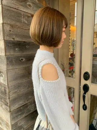 ショート カラー カワサキ マホのヘアスタイル