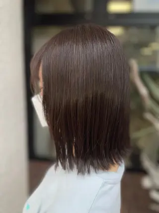 ミディアム カラー ハイトーン/レイヤー 似合わせ・ユキノのヘアスタイル