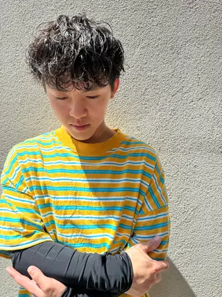 パーマ メンズ 千野 宏太のヘアスタイル