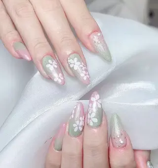 ネイル 🎀Ｍ nails✨ ビューティーのネイルデザイン