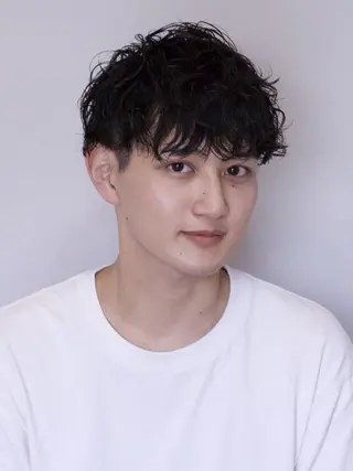 メンズ Nina by Babyloneのヘアスタイル