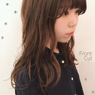 セミロング 市川 千夏のヘアスタイル