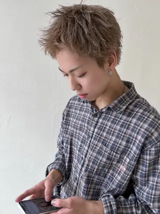 ショート カラー メンズ 透明感カラー🫧🌈 似合わせカット✂︎のヘアスタイル