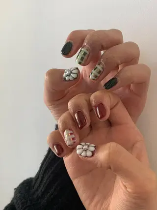 ネイル マキノ ユイのネイルデザイン