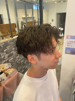 パーマ メンズ 新谷 桃子のヘアスタイル