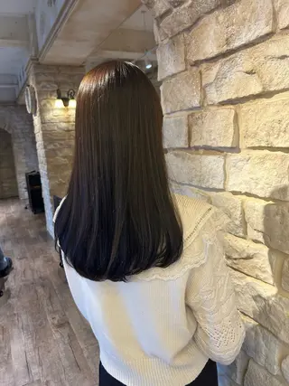 カラー Mei /オリーブ カラー/アレンジのヘアスタイル