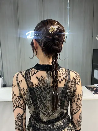 ロング ヘアアレンジ ヨシオカ マオのヘアスタイル