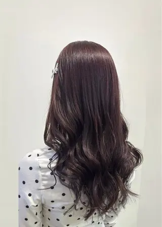 ロング ルプラボウ/豊川/ レイヤー/サクラのヘアスタイル