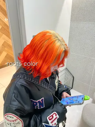 ショート ゆさこのか ダブルカラー／縮毛のヘアスタイル